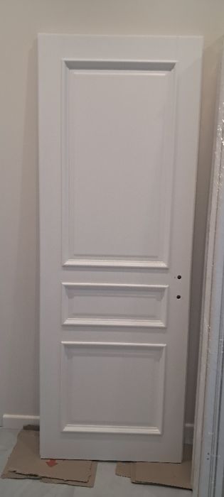 Двері з масива. Вільха