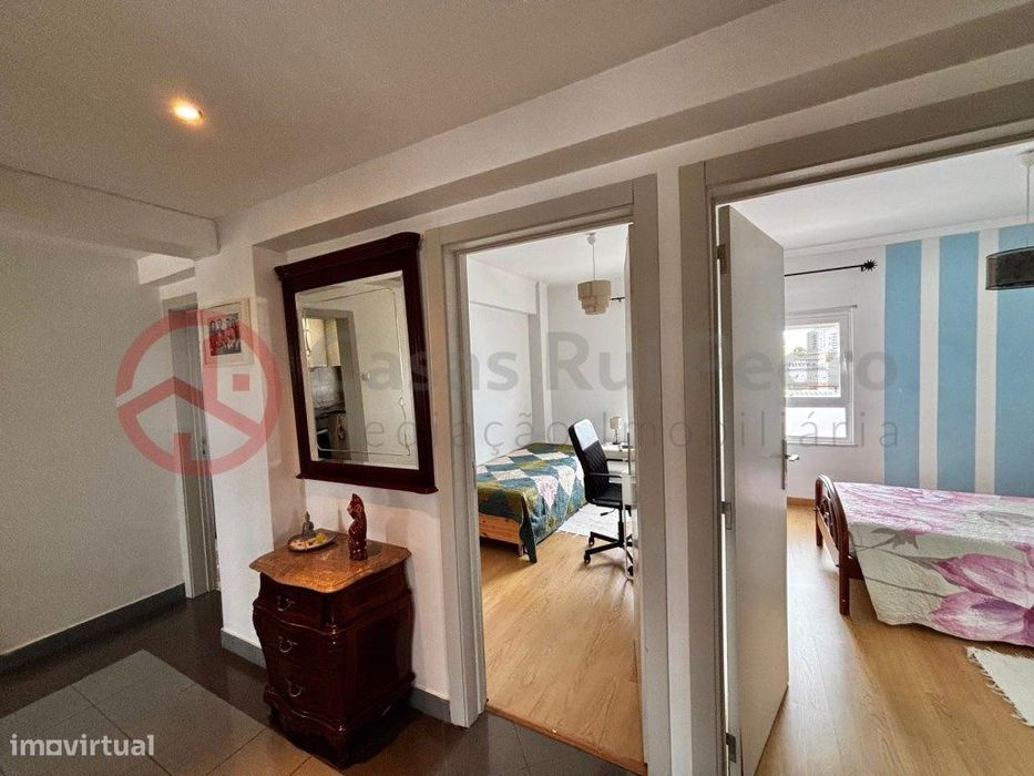 Apartamento T4 em Marvila com Excelente Localização e Potencial de ...