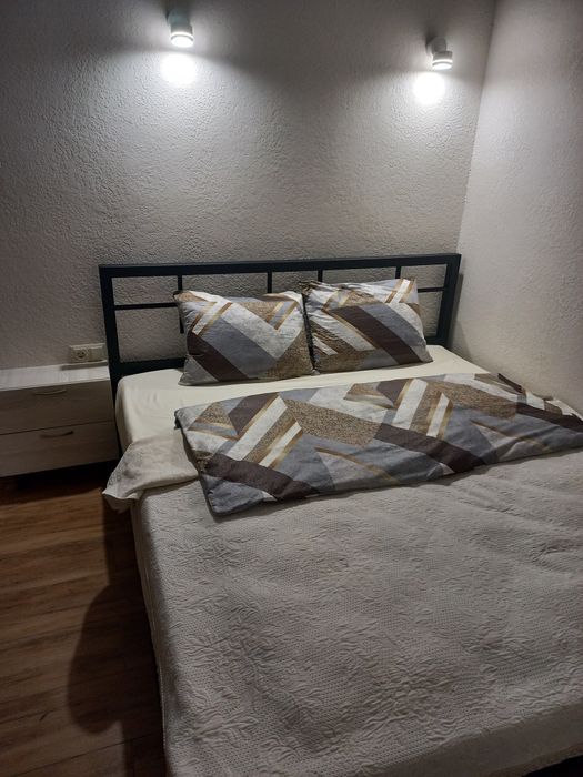 1-кімнатна квартира подобово біля ЖД вокзалу Світло 24/7 (новобудова)