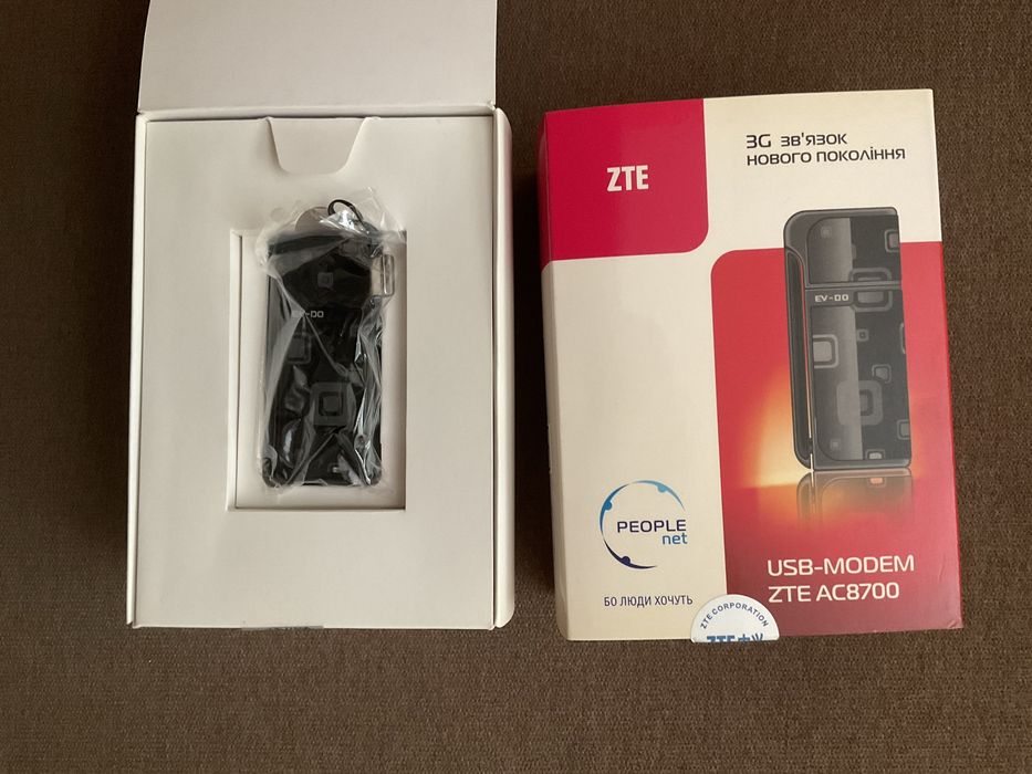 USB- модем  ZTE  AS8700