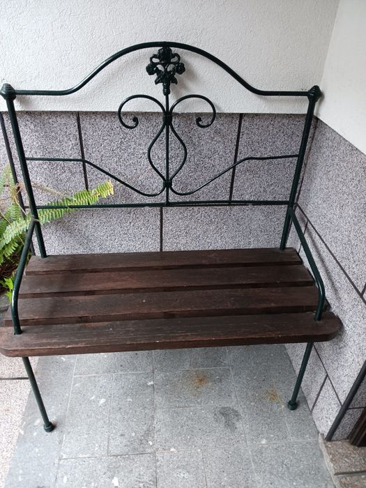 Bancos e colchas  antigas