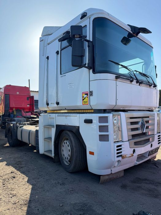 Ciągnik siodłowy Renault Magnum