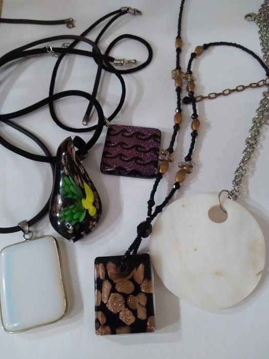 Кулоны. Подвески