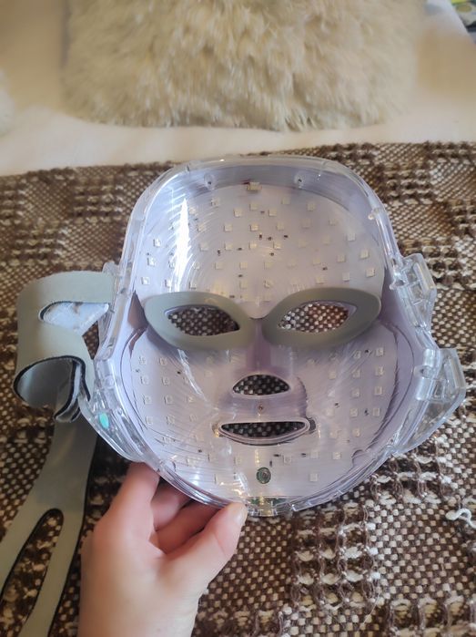 Máscara LED 7 Cores Recarregável