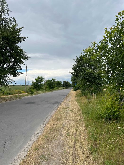 Продаж ділянки під комерцію в Здолбунові