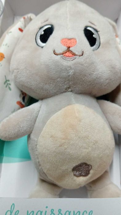 Conjunto de Oferta Bebé One Two Fun Baby (Peluche + 2 Chocalhos) – Novo / Na Caixa