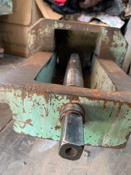 Тиски станочные, фрезерные