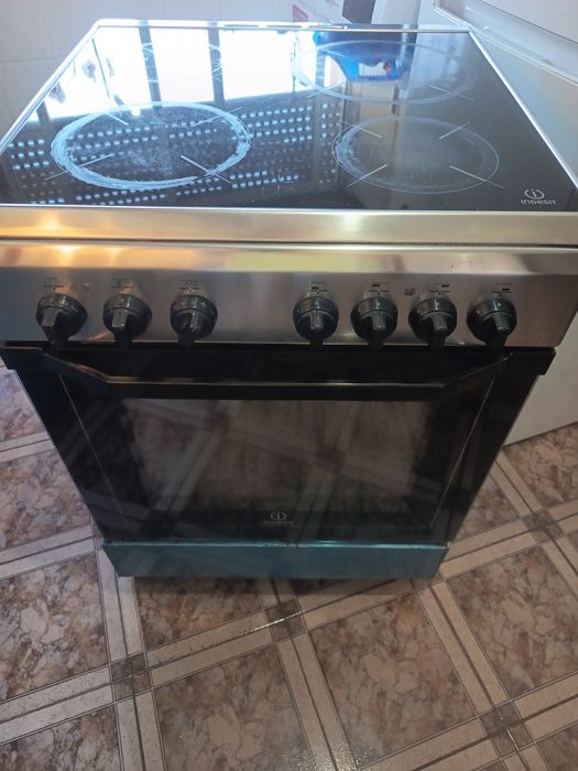 Vendo forno fogão elétrico