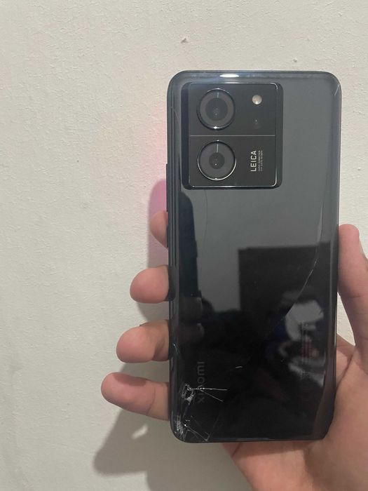 xiaomi Mi 13 T usado com 12 RAM E 256gbs