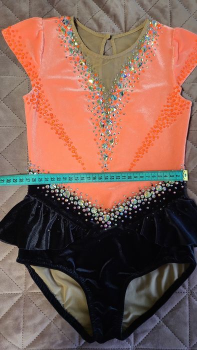 Купальник для художньої гімнастики.      художественной гимнастики