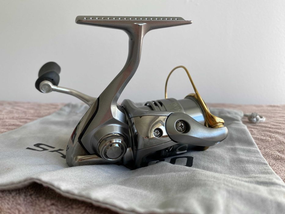 Shimano 11 Twin Power C2000S
