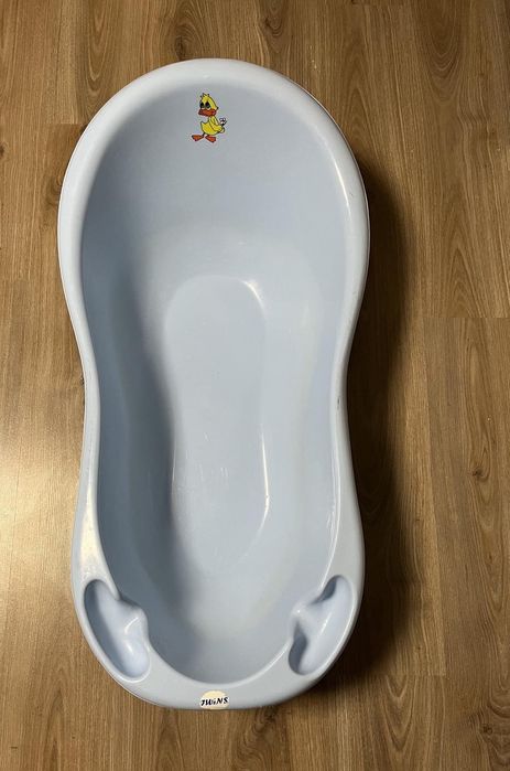 Дитяча ванночка..