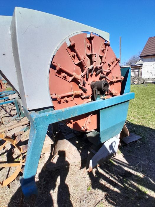 Сажалка картоплесажалка