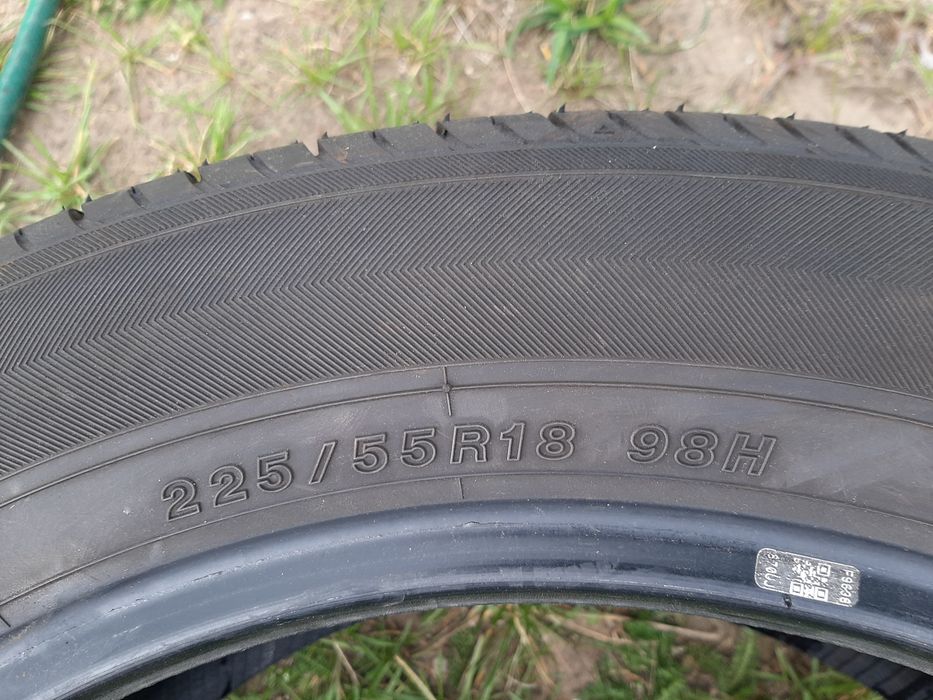 4x Opony letnie 225/55R18 Yokohama BluEarth E70