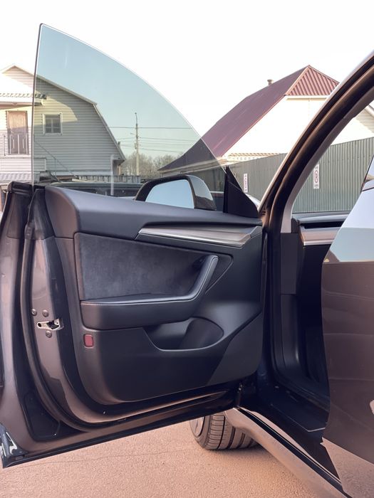 Tesla model 3 Perfomance 2021/08 rest
