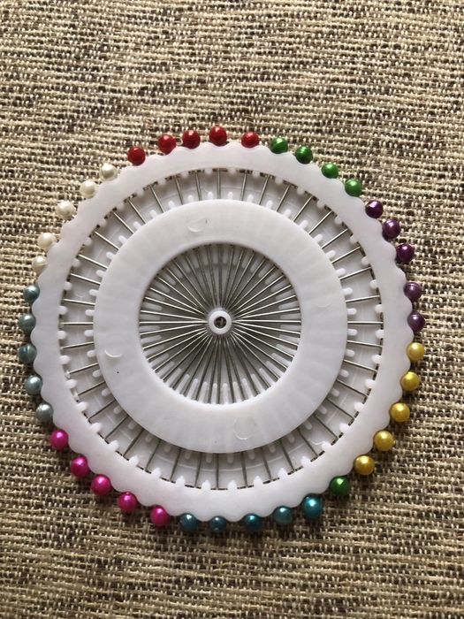 Шпильки кравецькі для одягу 40 шт. кольорові булавки голки