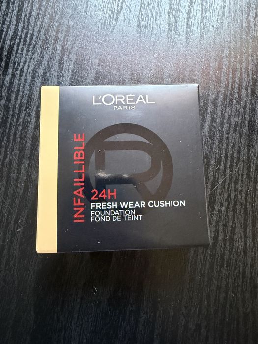 Podklad loreal z gąbką nowy