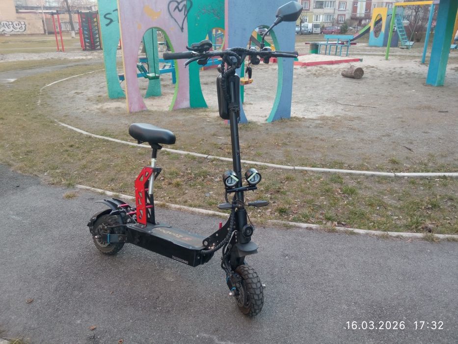 Электосамокат ZonDoo zo01 52v (tecros s01) 2.4квт 28амп.часов акум