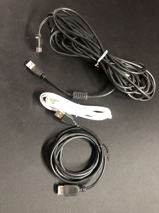 Різноманітна кабелі для ПК, інтернет та факс