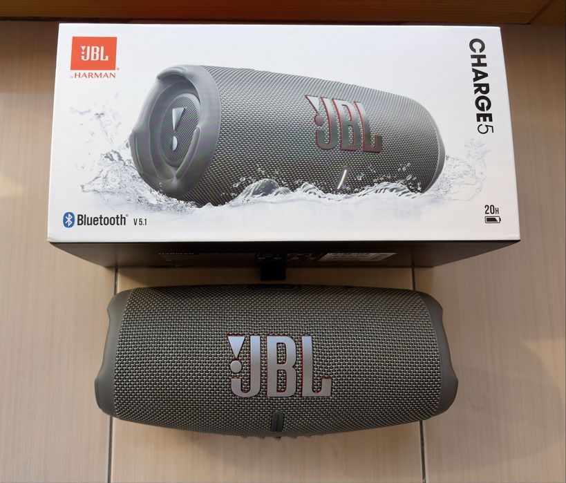 JBL Charge 5 Grey