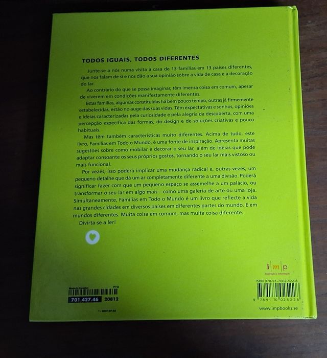 Livro "Famílias em Todo o Mundo"