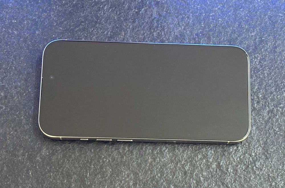 Smartfon Apple iPhone 15 Pro 128GB 6,1" 48Mpix Tytan naturalny / RATY