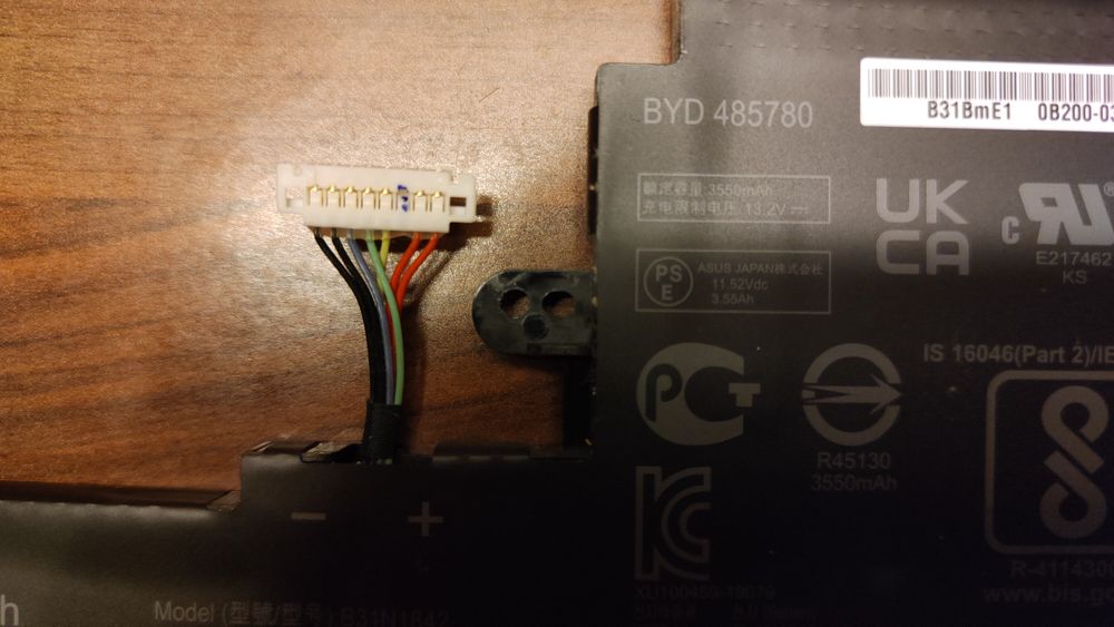 Bateria Asus B31N1842

3ICP5/57/80

3ICP5/57/80