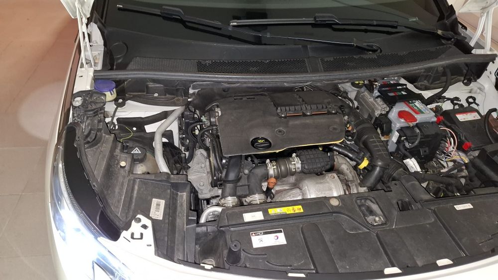 Peugeot 3008 1.6 Blue HDI  GT Line