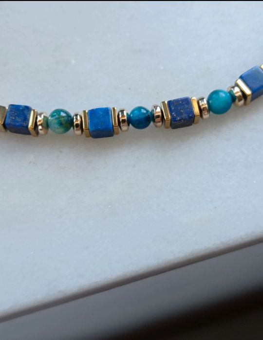 Pulseira de lápis lazúli e olho de tigre azul