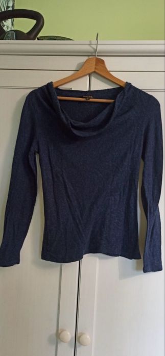 Bluzka z długim rękawem i luźnym dekoltem Massimo dutti S