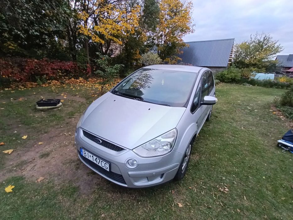 Ford S-Max