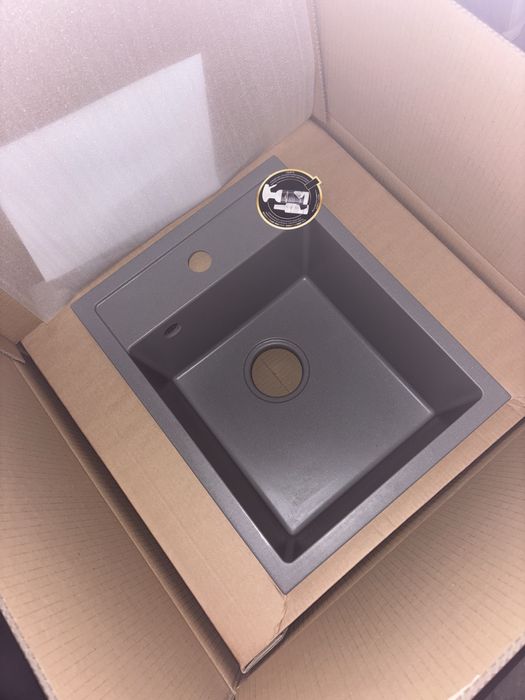 Zlew w komplecie z bateria