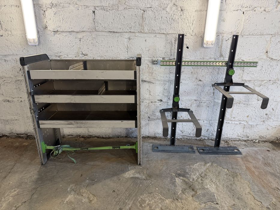 regal  uchwyt do skrzynek narzedziowych camper serwisowe auto