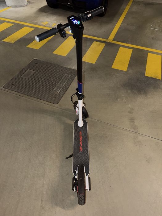 Trotinete eletrica Aprillia