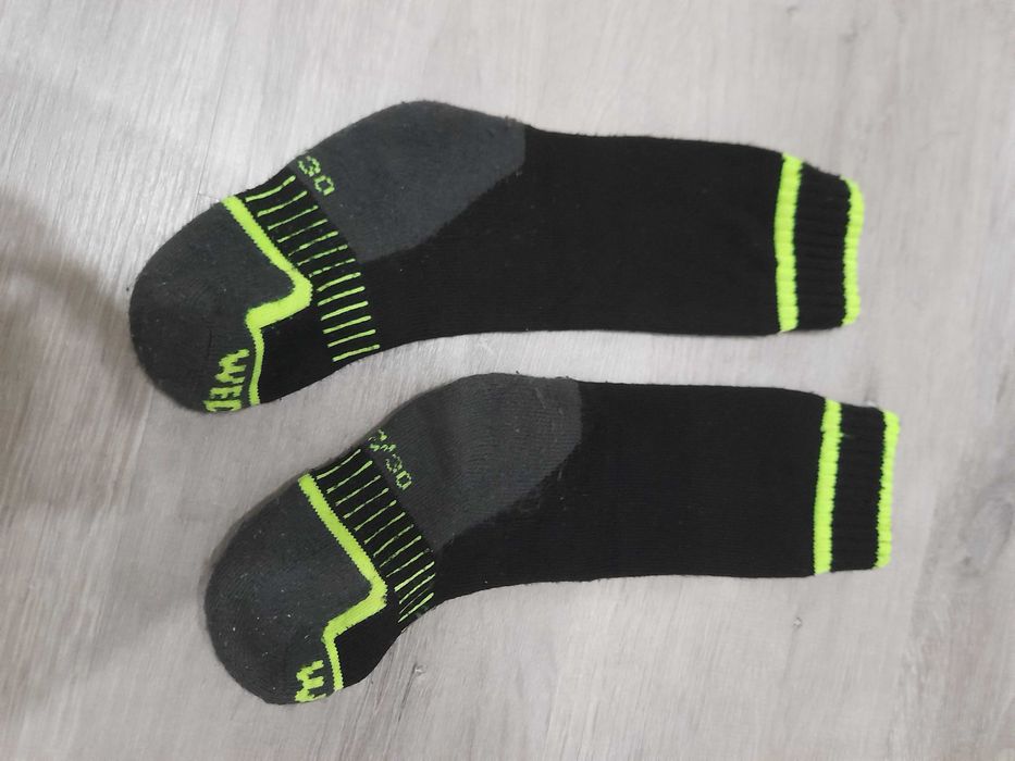 VENDO 3 Meias criança de ski ou snowboard - Só 10 eur