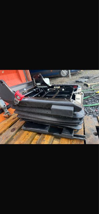 Сидіння Пілот на спрінтер 903