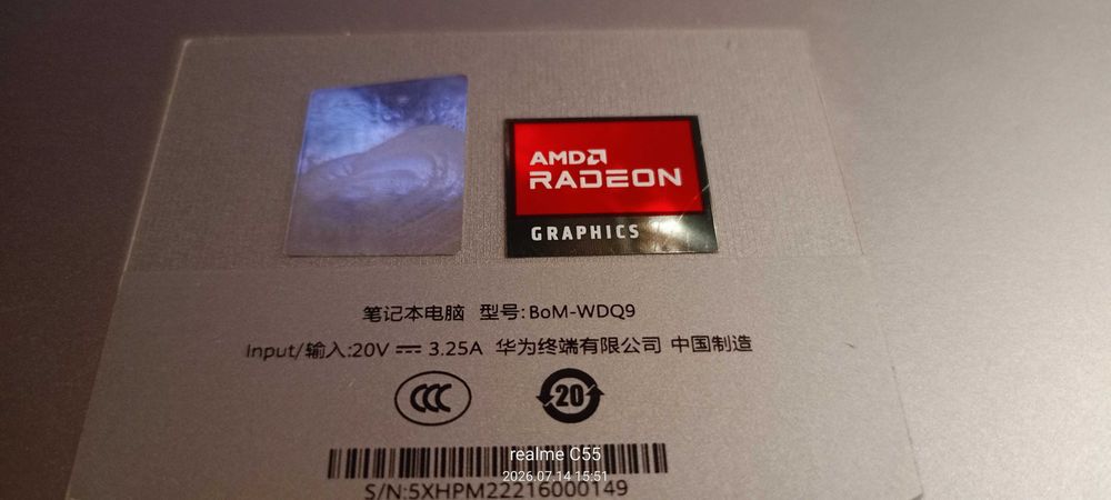 sprzedam laptop HUAWEI BoM-WDQ9