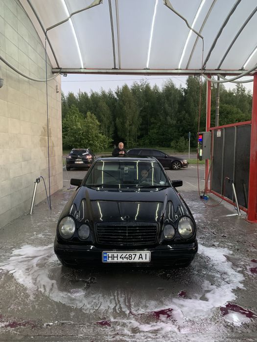 Продам  Mercedes W210 E280