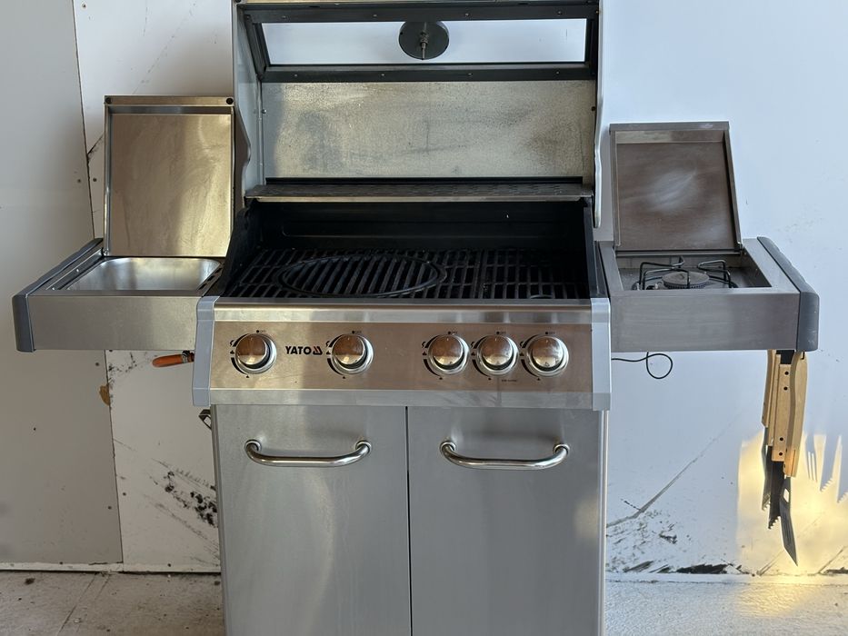 Grill gazowy 5 palników