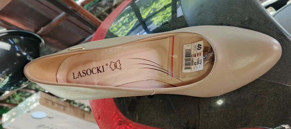 Półbuty Lasocki 40