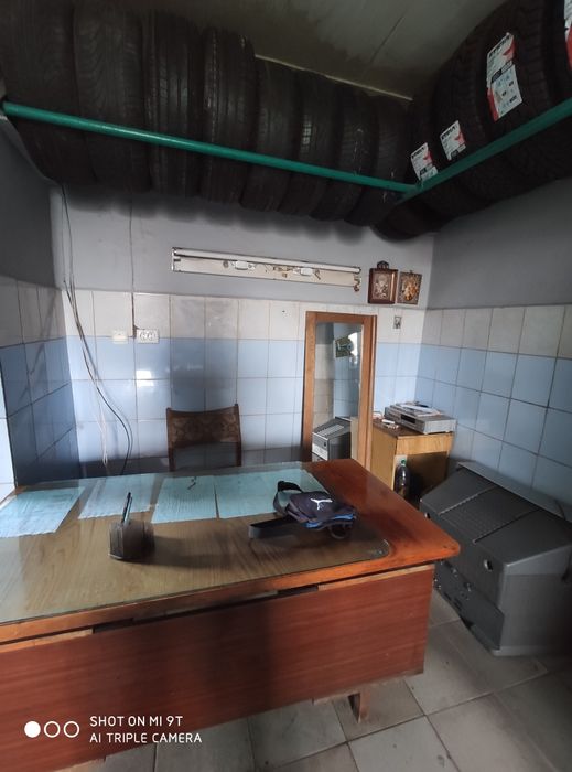 Продається приміщення! Шиномонтаж ! Діючий бізнес.