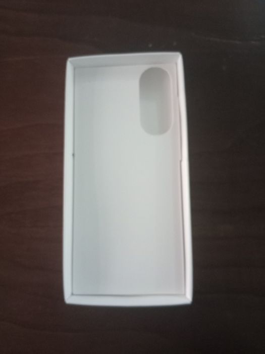 Telemóvel da marca Samsung.