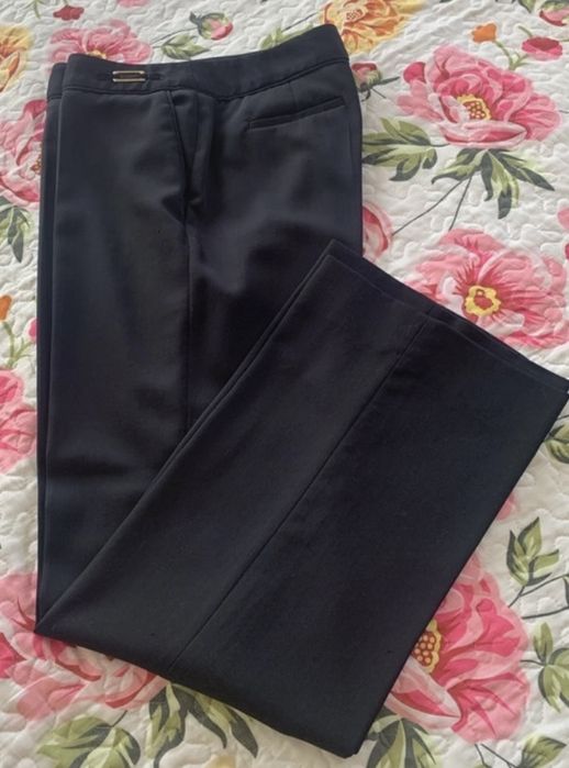 Calças “Cortefiel” tamanho 44 pretas perna larga