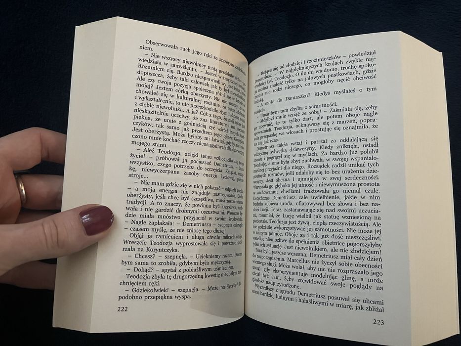 szata - lloyd c. douglas