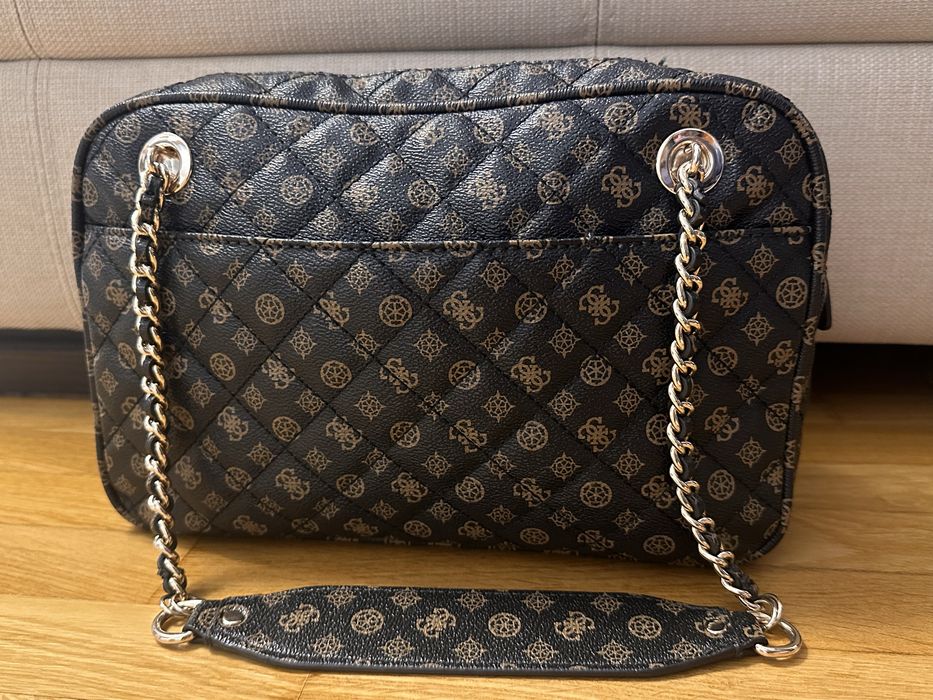 Продаю сумку GUESS