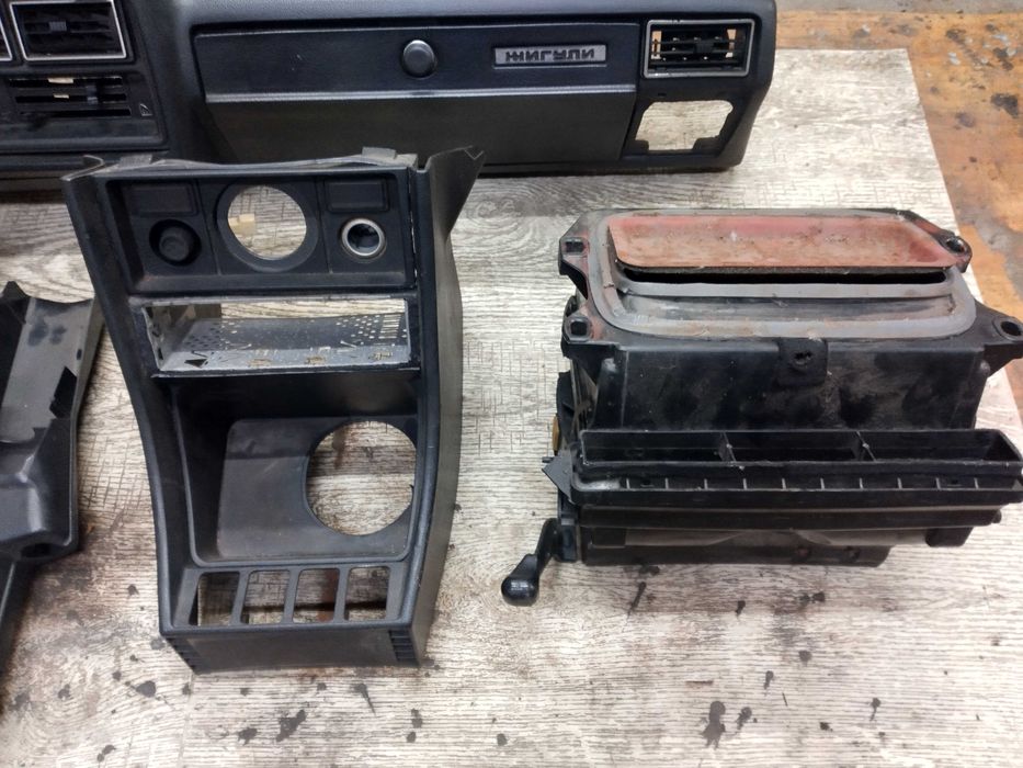 продам запчасти на ВАЗ 2107