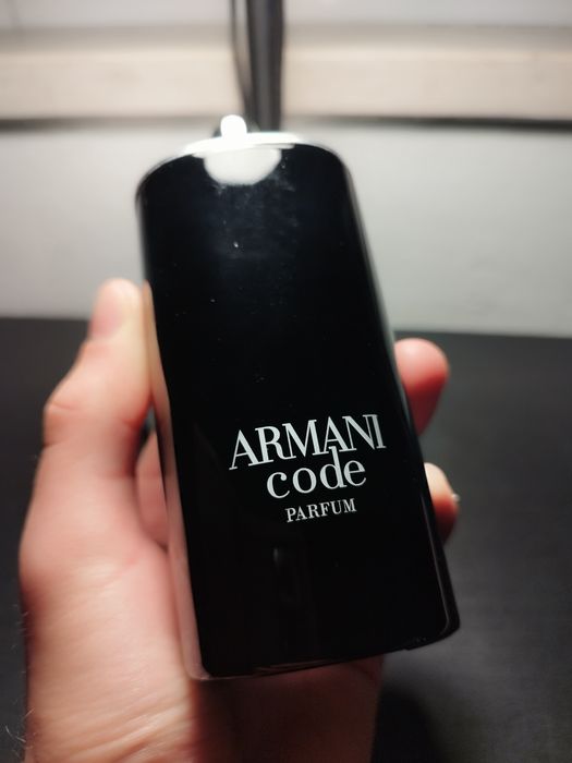 Perfume Armani Code Parfum