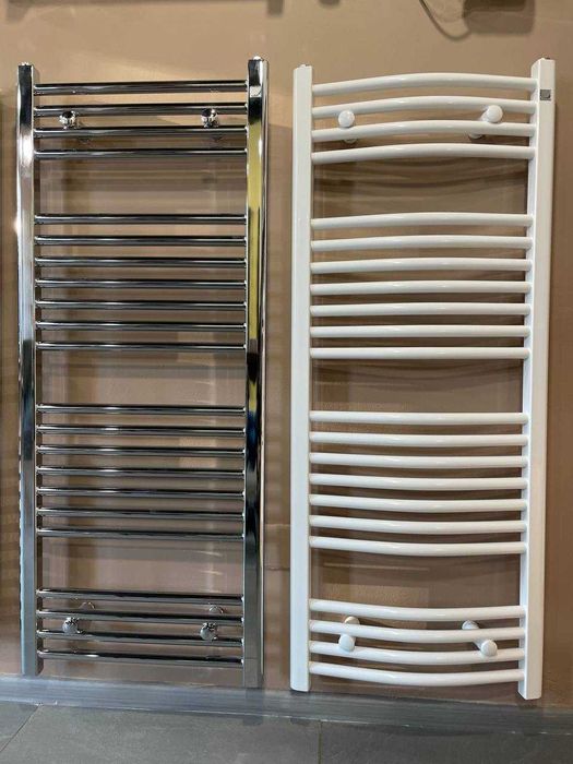 Водяна рушникосушка Zehnder Aura 1217x500, різні розміри, Німеччина