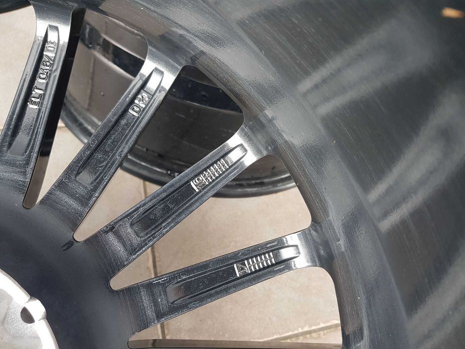Felgi aluminiowe KESKIN KT15 8,5x19 et45 5x112 Do renowacji  Mercedes C E A klasa wzór AMG