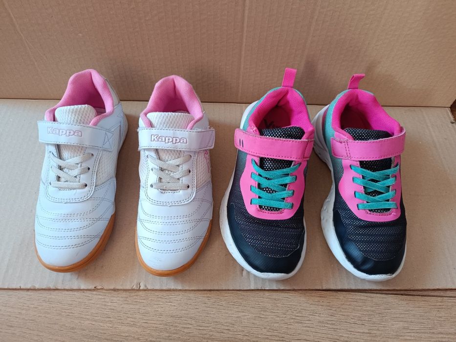 Кросівки на дівчинку